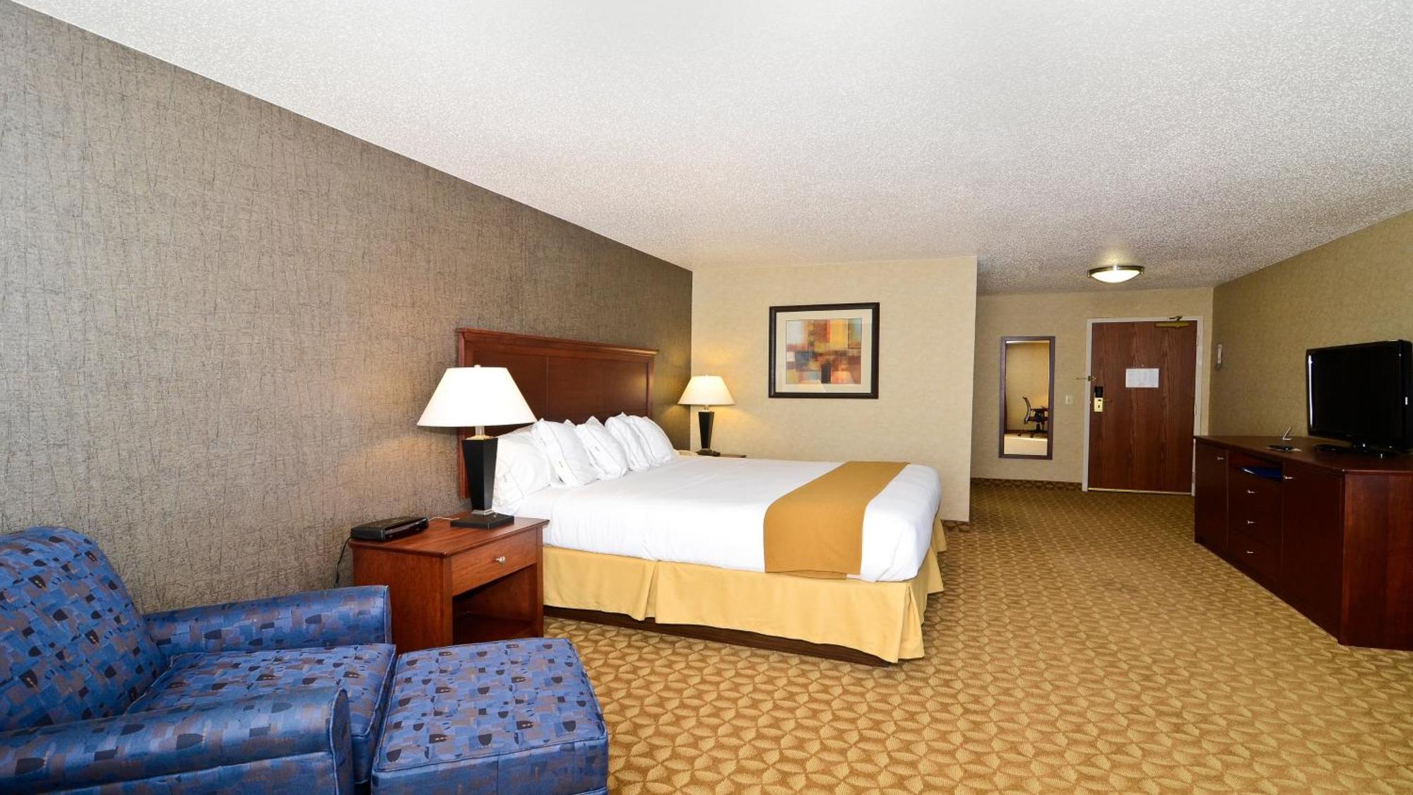 Holiday Inn Express Hotel & Suites Fort Atkinson By Ihg Zewnętrze zdjęcie